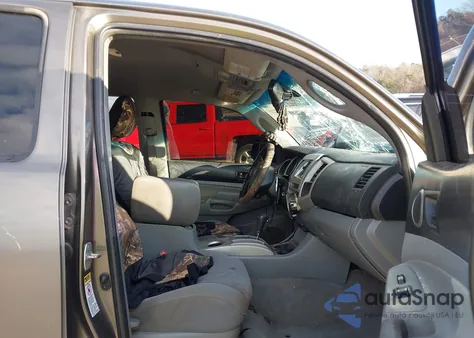 2010 Toyota Tacoma Base V6 from USA, damaged, VIN 3TMLU4EN1AM039210